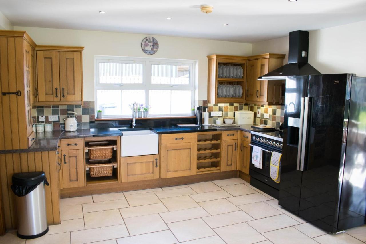 The Heights & Hollows Farmhouse, Saul, Downpatrick, Sleeps 14 Exterior photo
